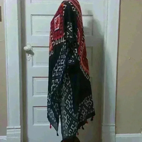 NWT. Bohemian style wrap - Picture 4 of 5